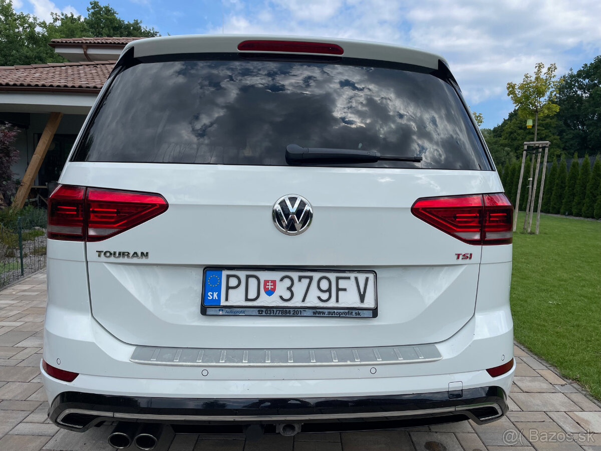Volkswagen Touran 1.8 TSI BMT 180k RLine Highline DSG - 4