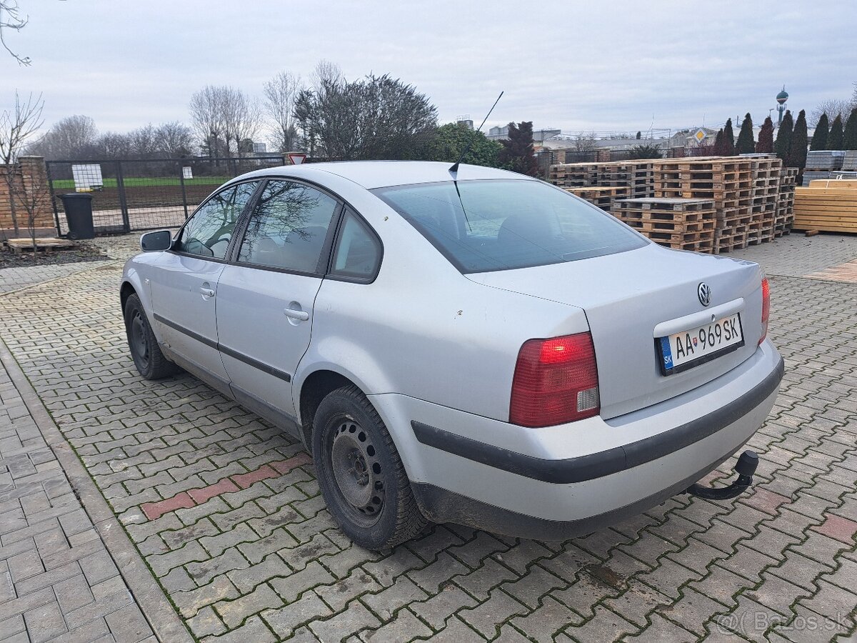 Vw Passat B5 1.8 benzín - 4