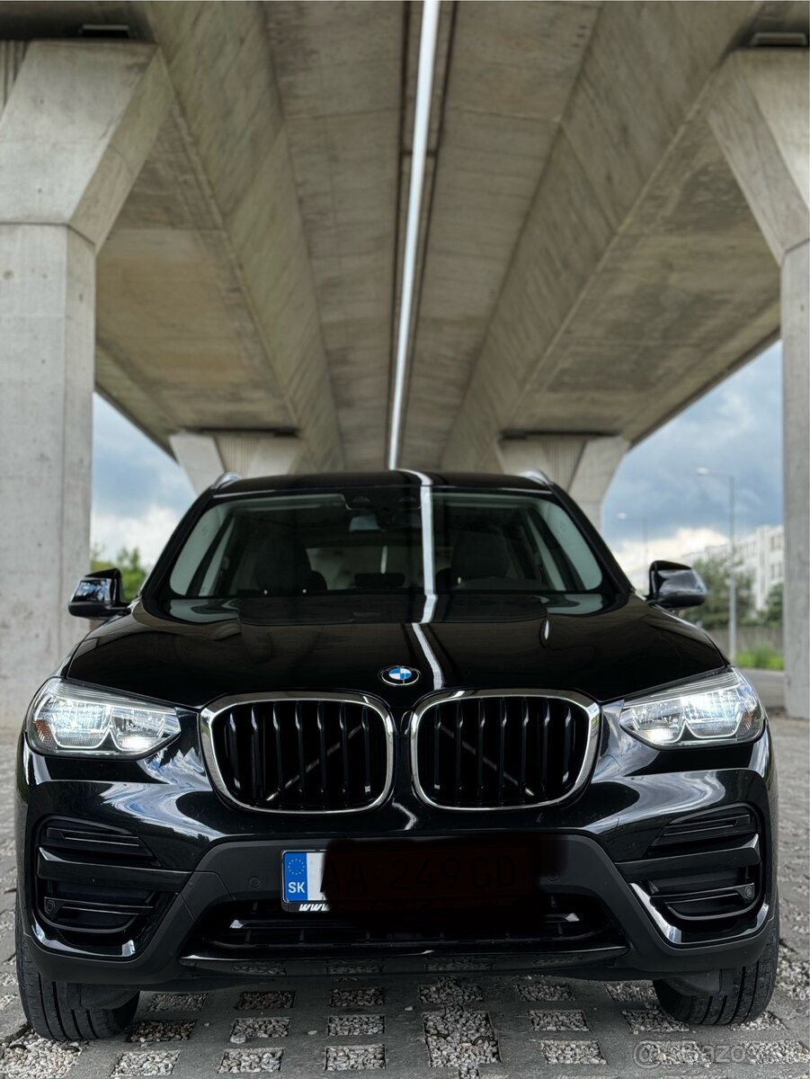 BMW - 4