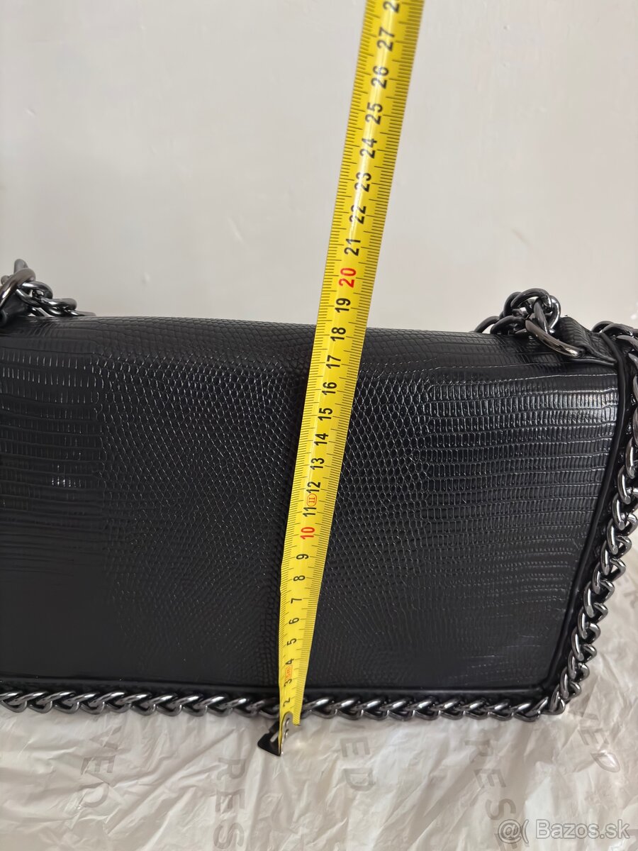 Cierna kabelka reserved - 4