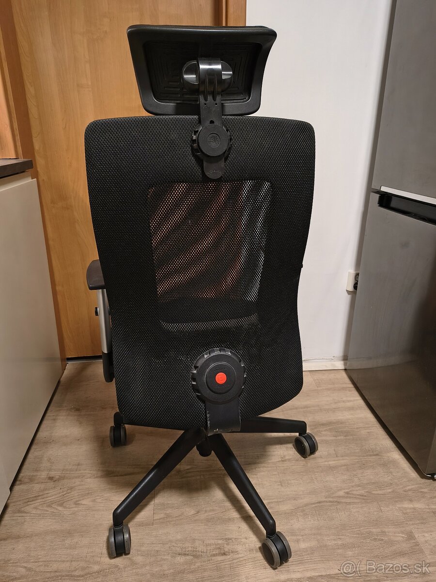 Polohovateľná kancelárska stolička - 4