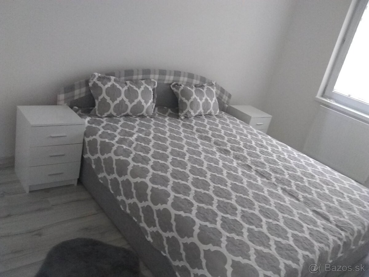 Prenájom 2- izbový byt - 4