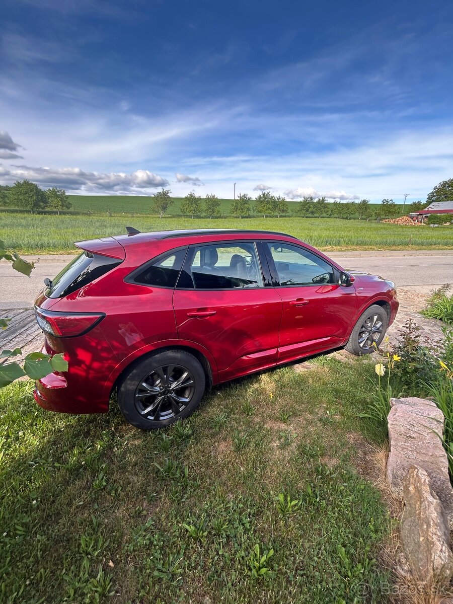 Ford Kuga ST-LINE - 4