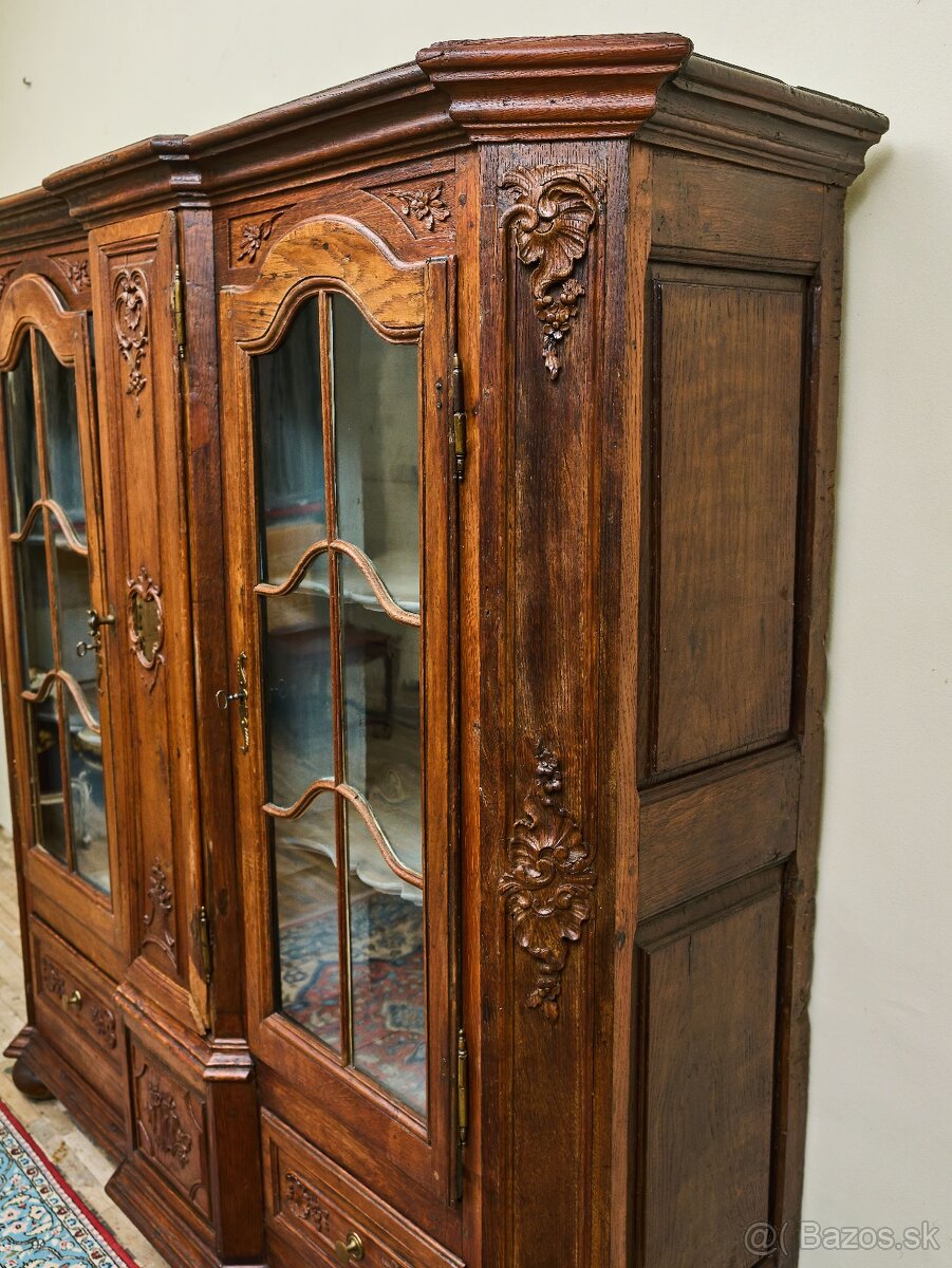 Vyrezávaná lutyšská dubová knižnica z 19. storočia - 4