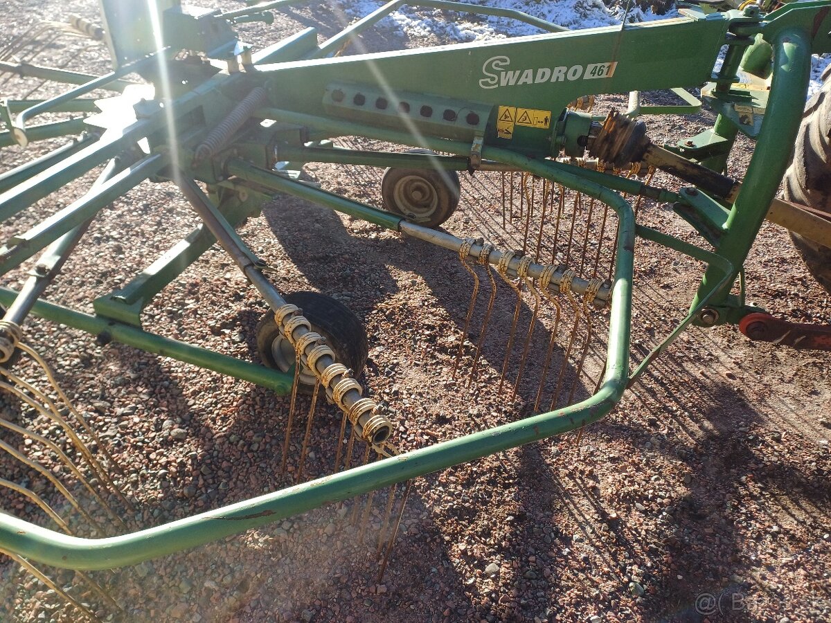 Zhrnovac sena, zhrabovac, riadkovac, hrabacka krone - 4