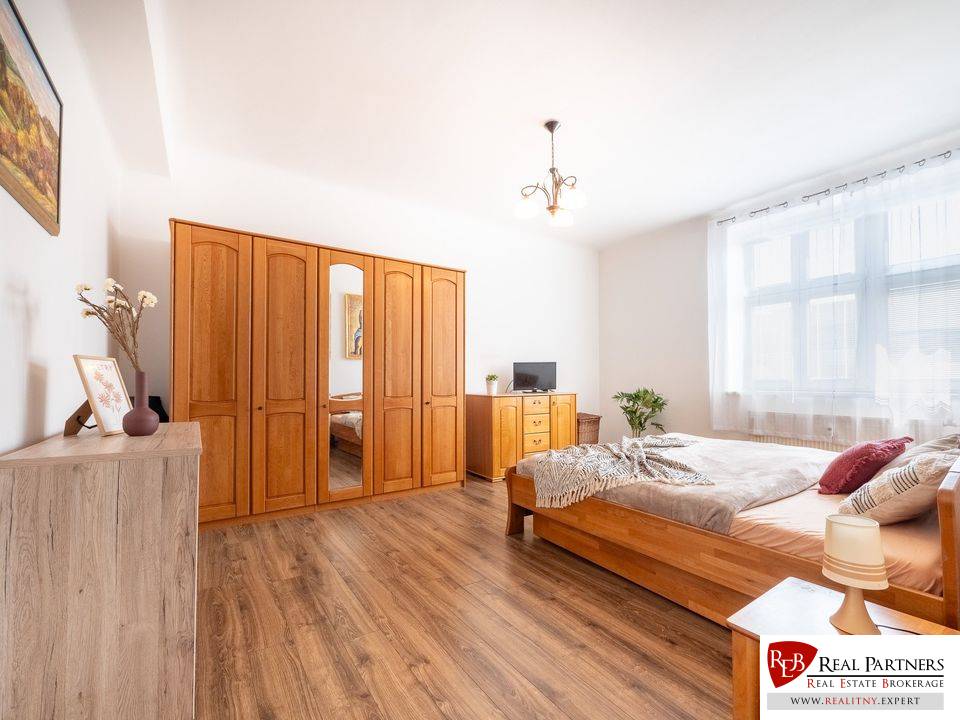 REB.sk ponúka na predaj veľký 2izb. byt na začiatku Vajnorsk - 4