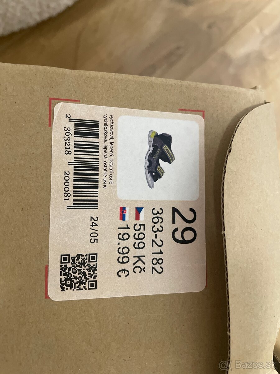 Vhlapčenské topánky veľ. 29 BAŤA - 4