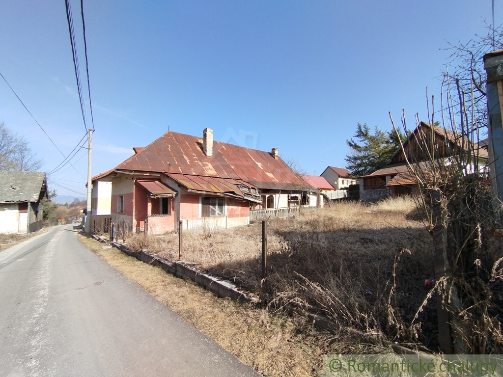 Pozemok so starším domom v obci Horná Štubňa - 4