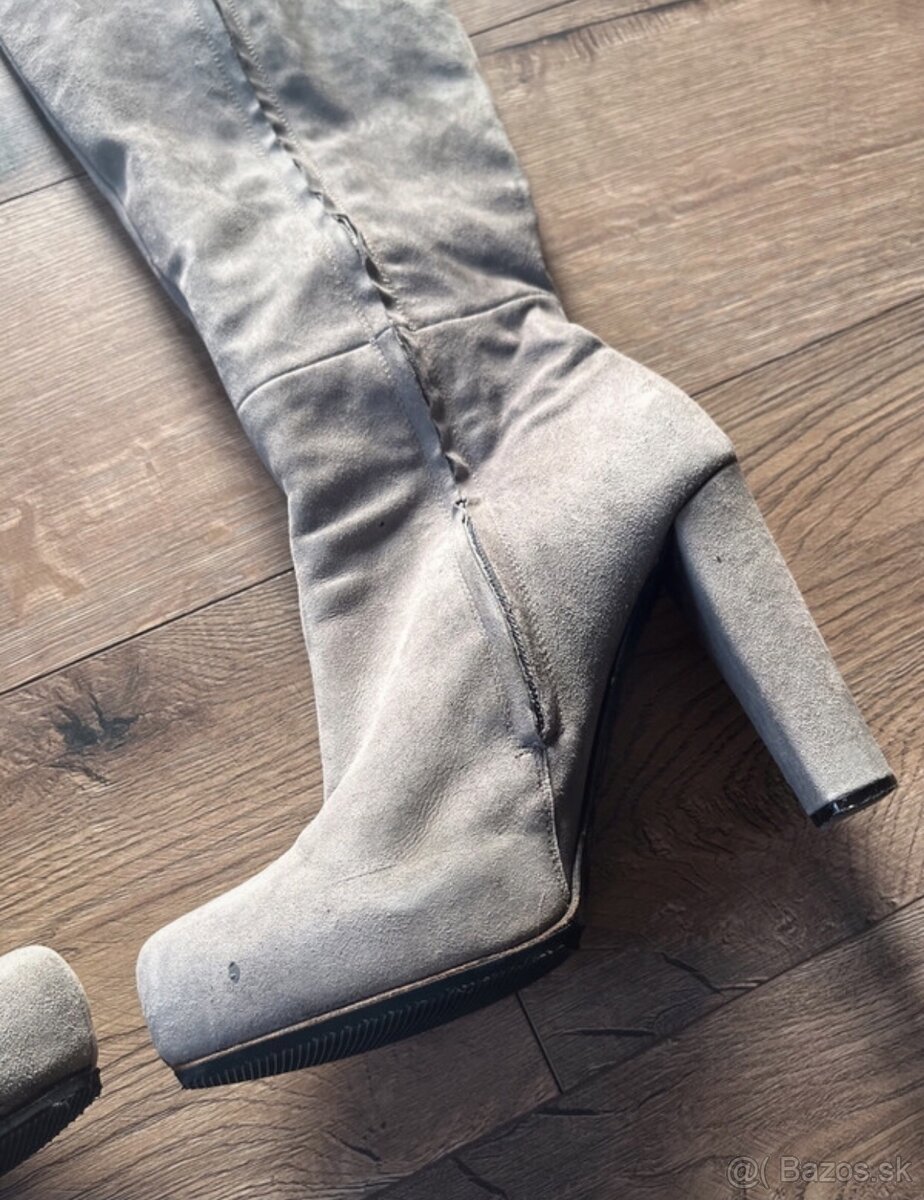 Damske cizmicky na opatku, zn. Calvin Klein, vel. 39 - 4