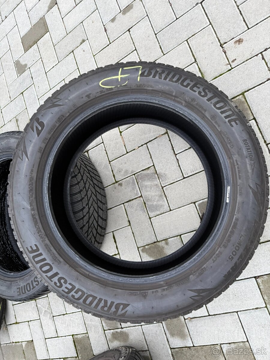 Bridgestone 235/55 R19 , 255/50 R19 Zimné - 4