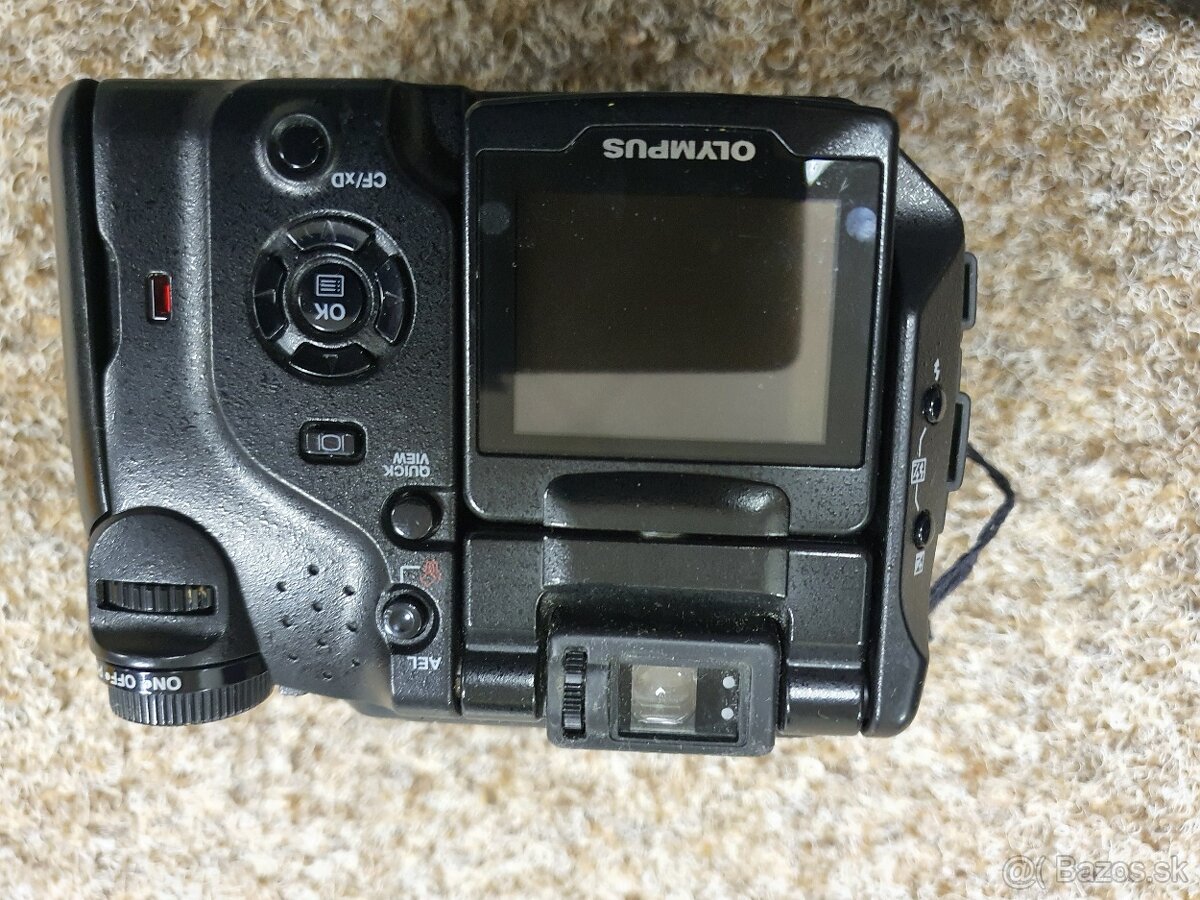 Predám Olympus Camedia C-5060 - 4