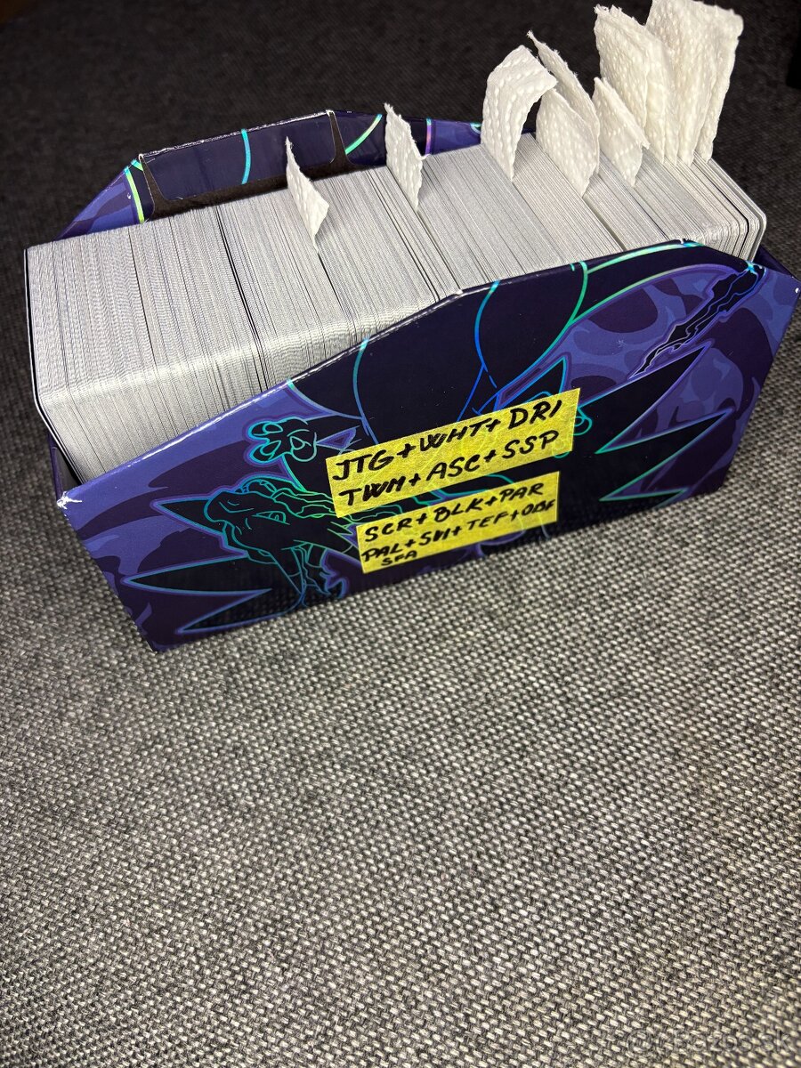 Mystery Box Pokémon kariet - 4