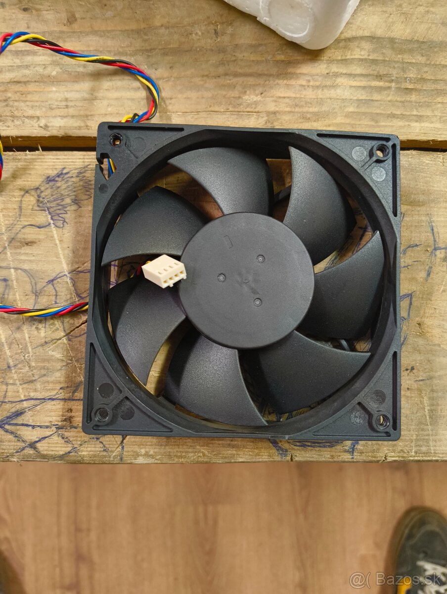 Predám súčiastky do počítača - 4