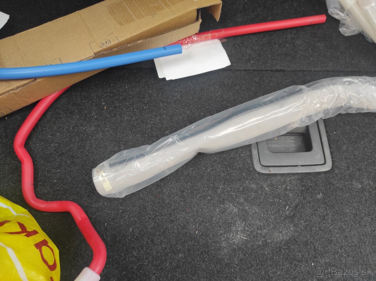 Predám textilnú clonku k Panoramatickéj streche pre Vw, Škod - 4