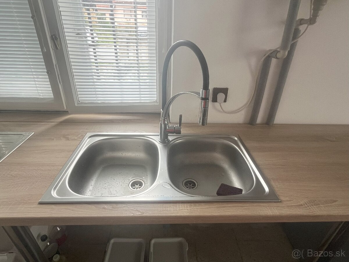 Kuchynský drez nerezový - 4