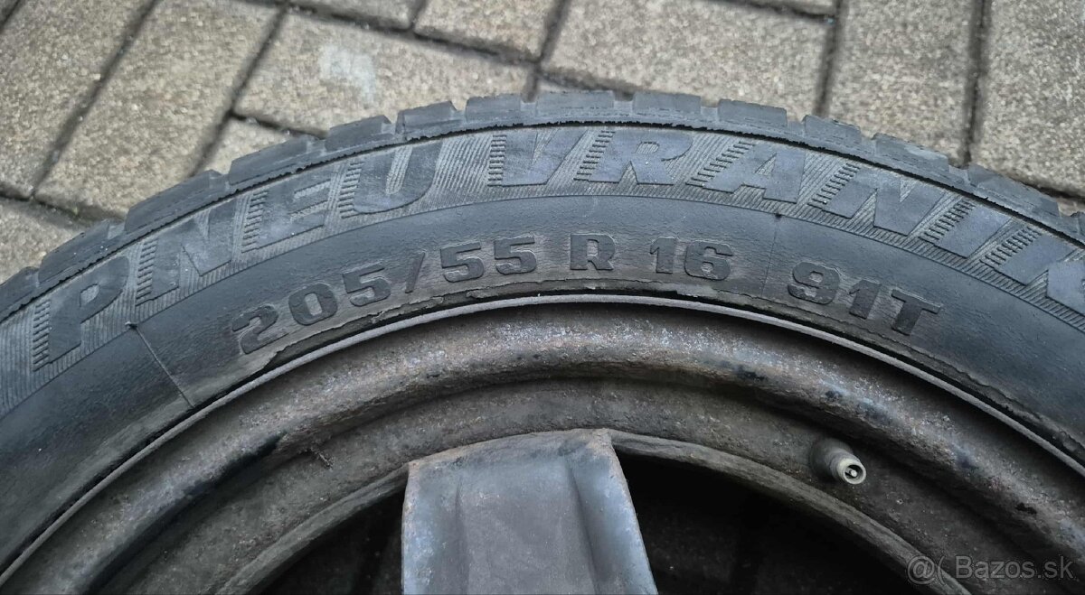 4ks komplet zimne kolesa 205/55R16 opel
- 4
