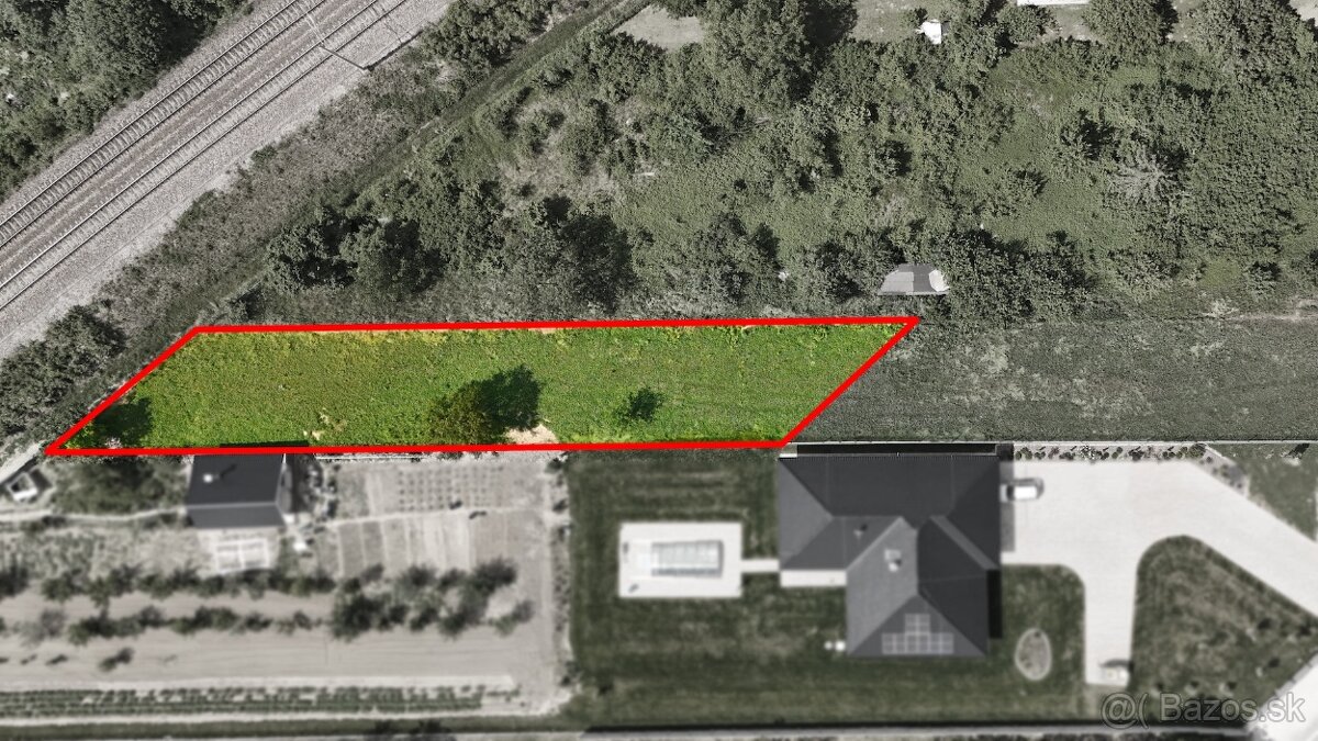 Nové Mesto nad Váhom – 800 m2 STAVEBNÝ POZEMOK - 4