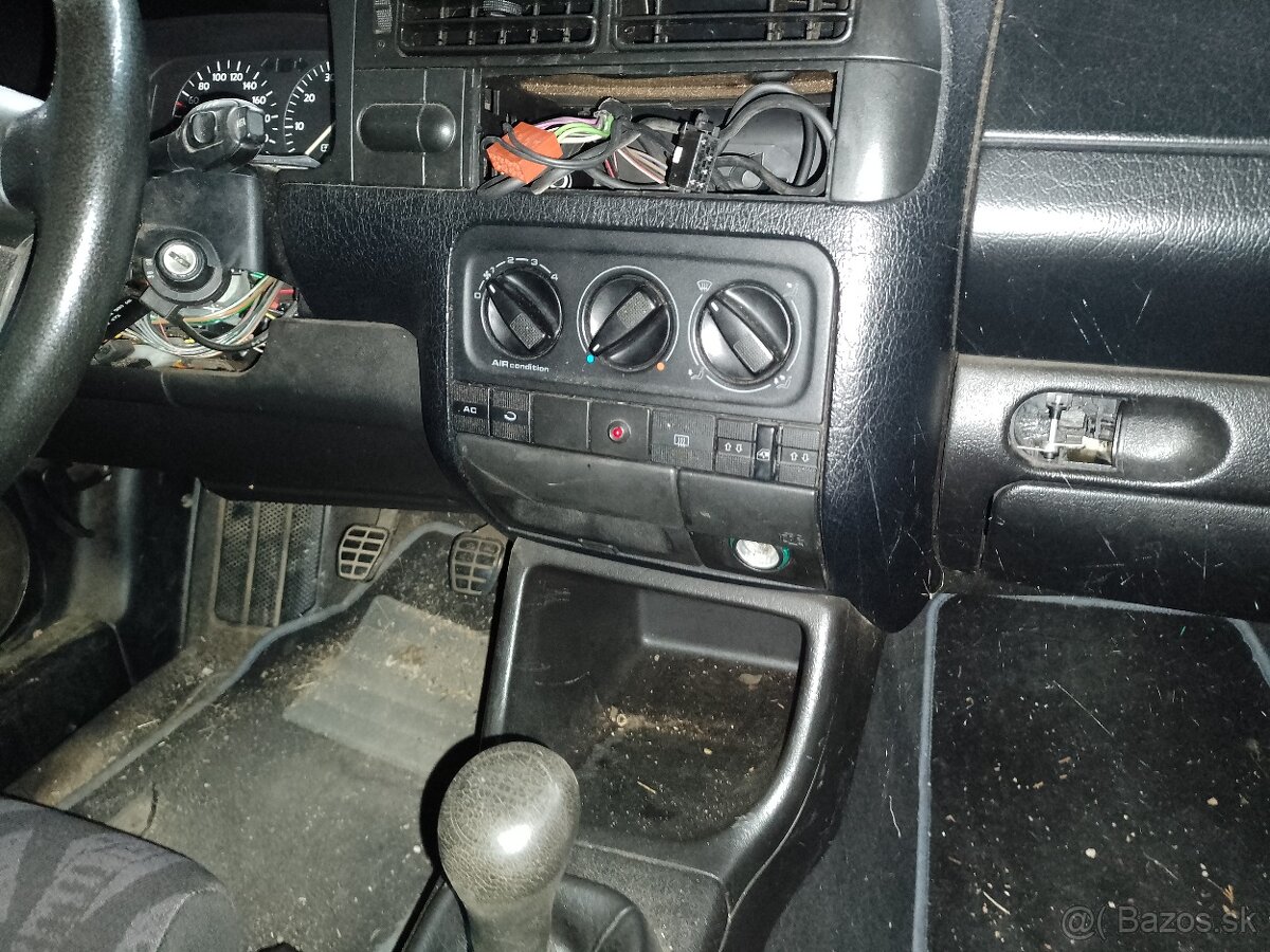 Volkswagen golf 3 1.6 i gt - 4