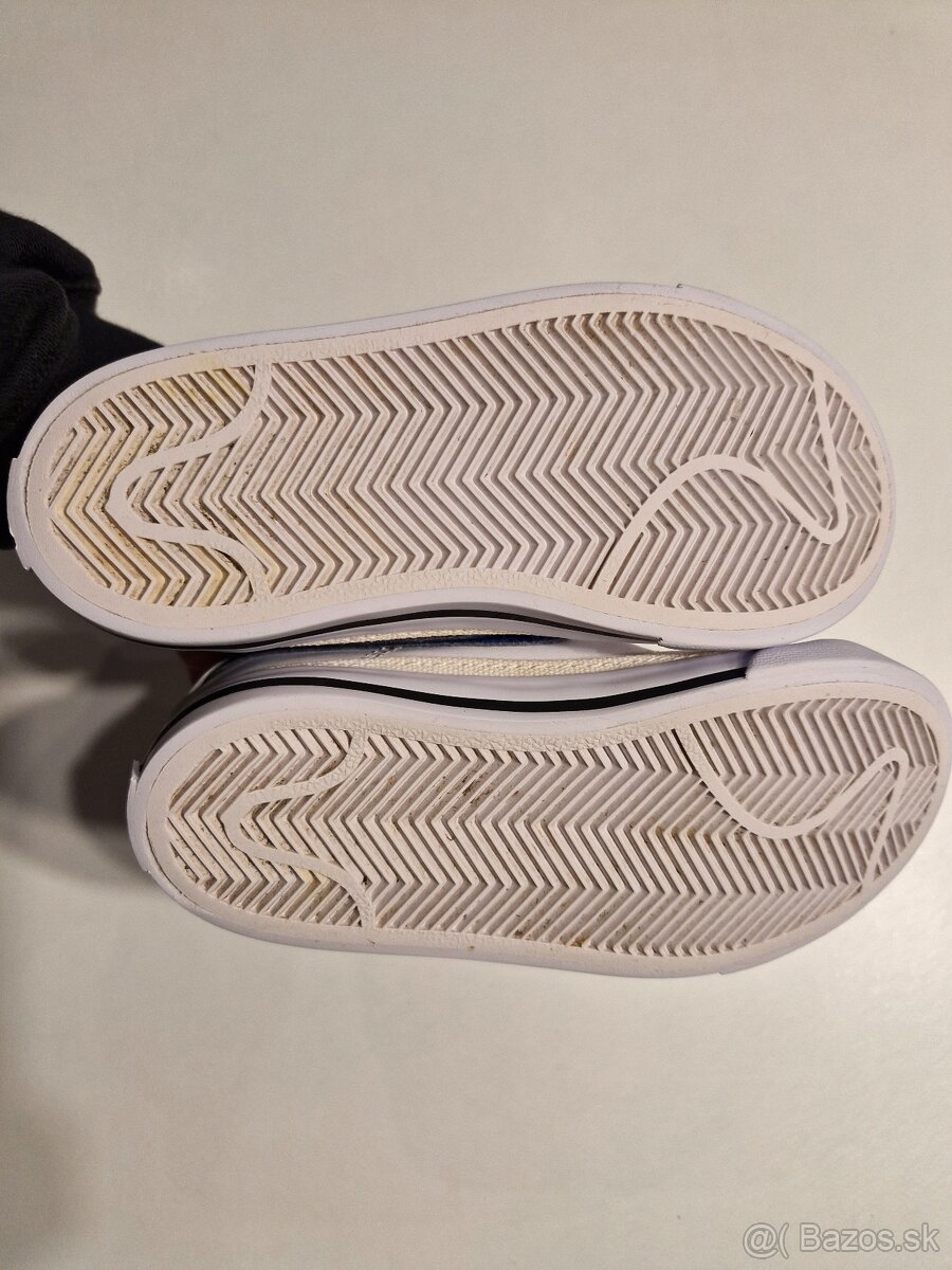 Tenisky Nike veľ.27 - 4
