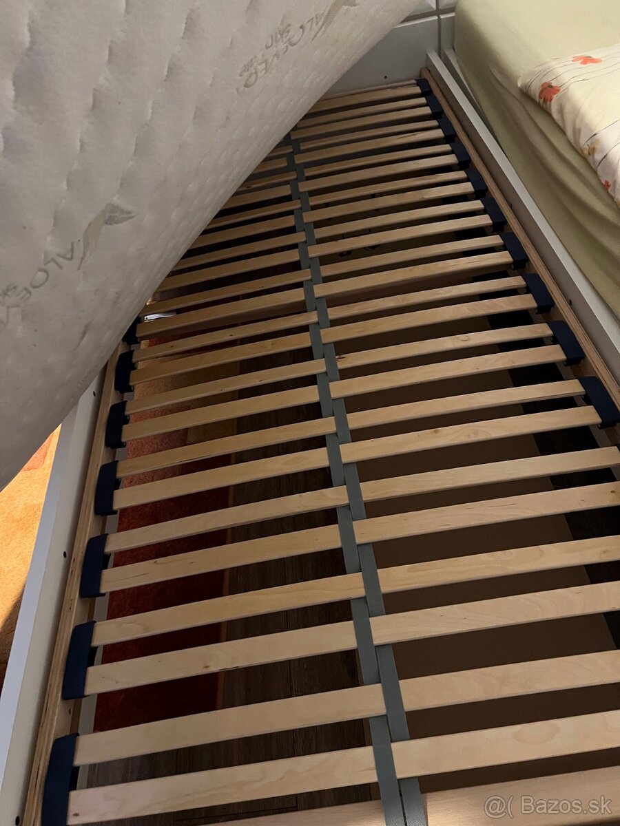 Dve postele aj s matracom - 4