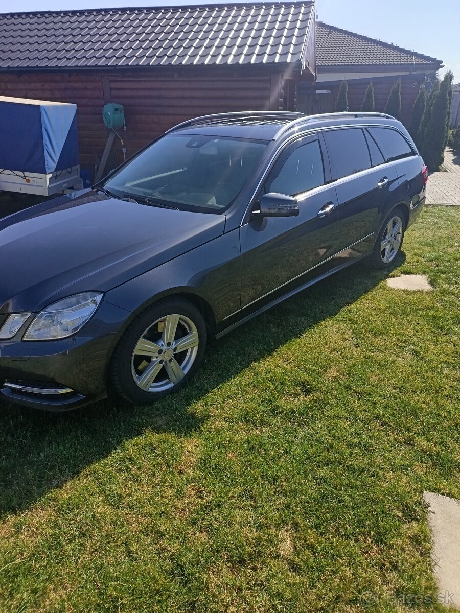 Mercedes E350 4matic - 4