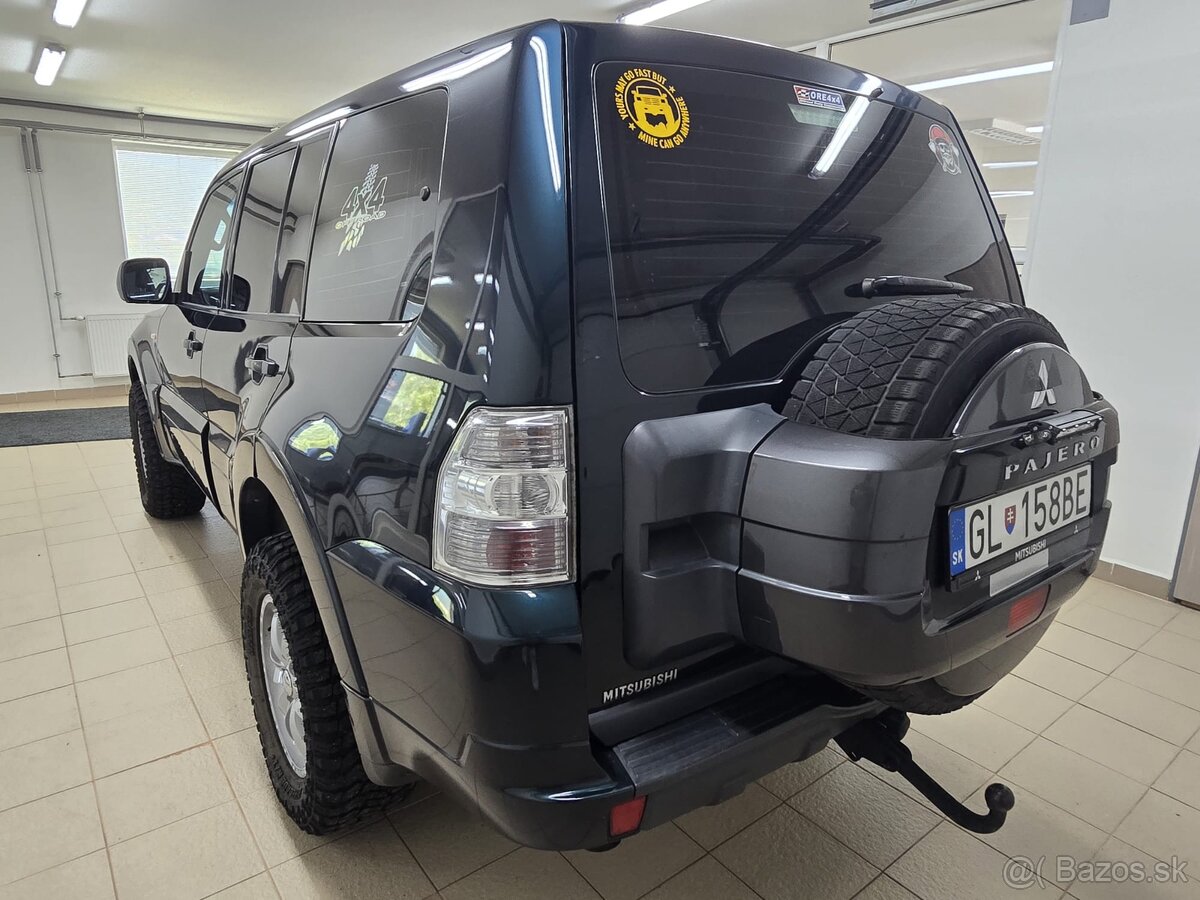Mitsubishi Pajero 3.2DI-D M/T