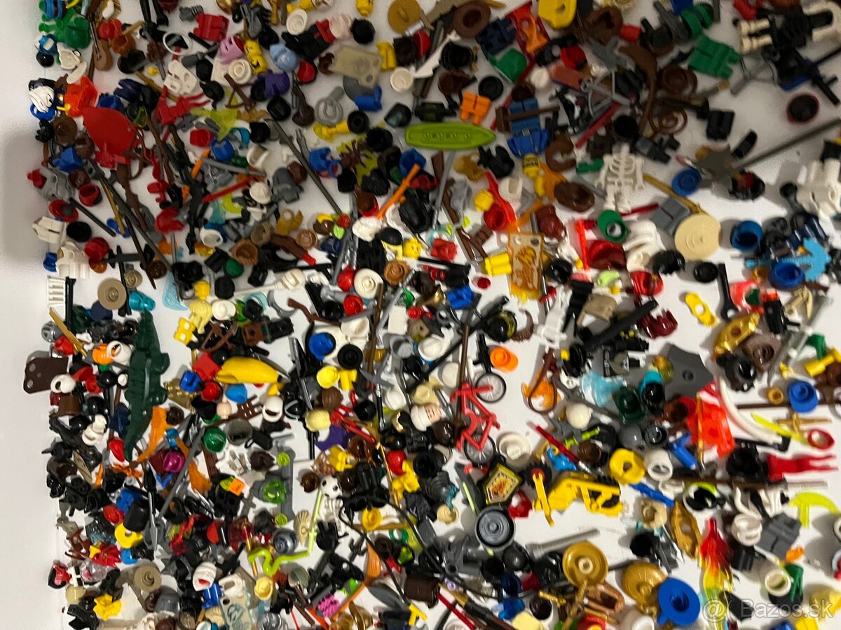 Lego figurky prislusenstvo - 4