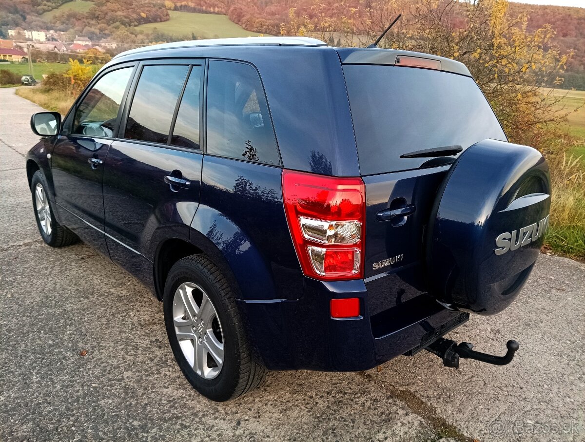Suzuki Grand Vitara 2,0 Benzin  4X4 LIMITED  A/T TOP - 4