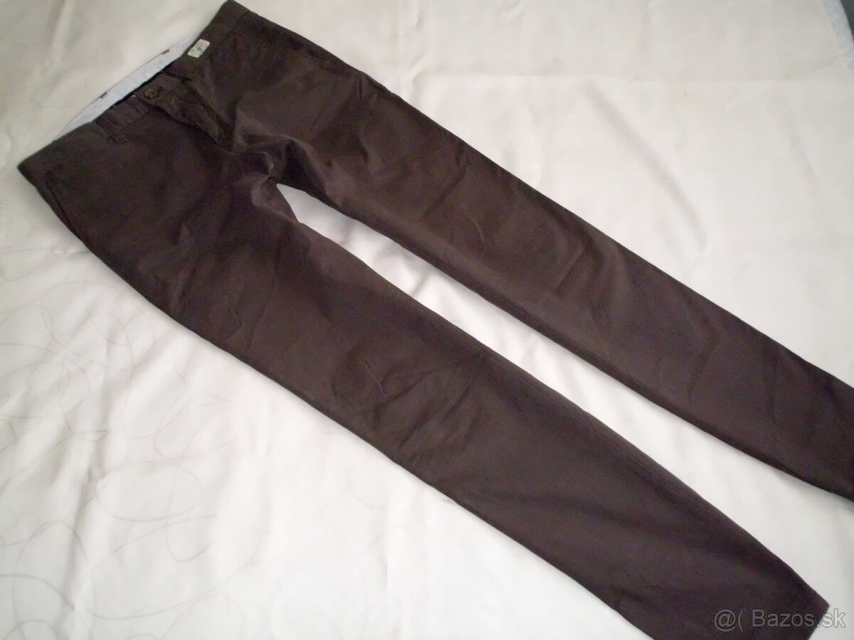 Tommy Hilfiger pánske chino nohavice s elastan M 32/34 - 4