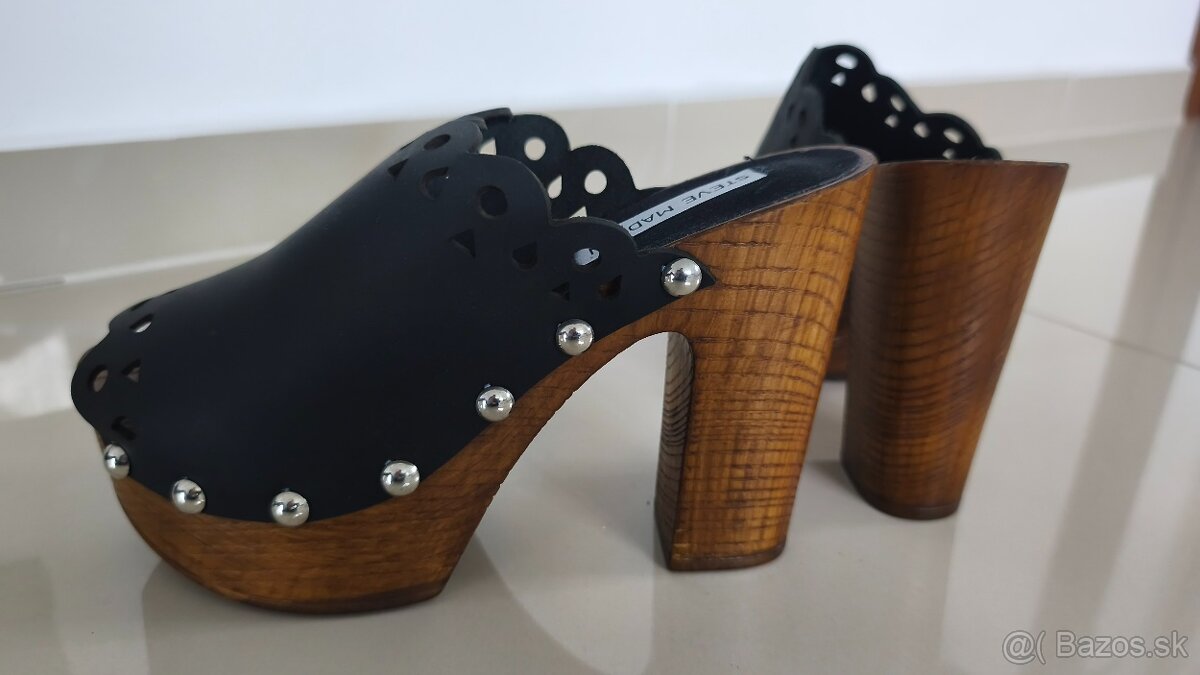 Kožené dreváky čierne, Steve Madden, veľkosť 3 - 4