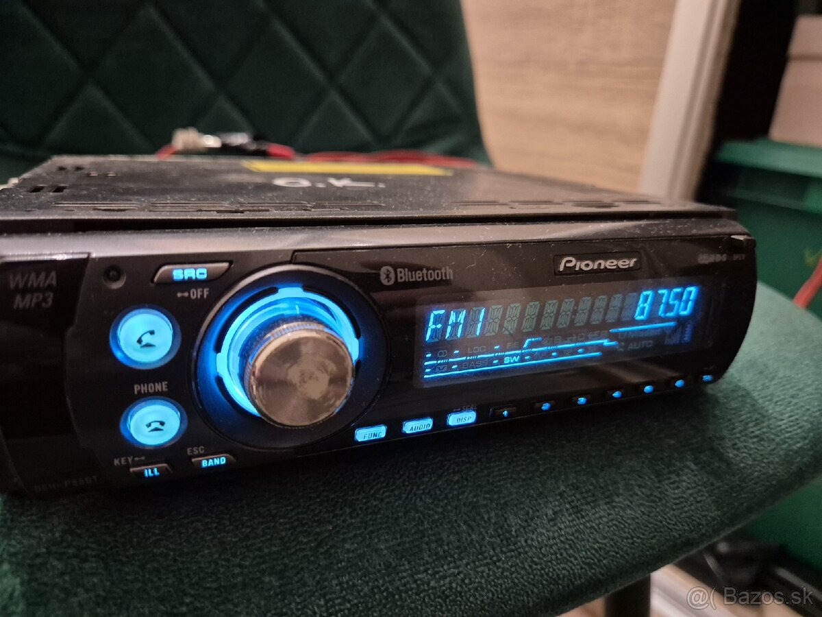 Pioneer DEH-P55BT - 4