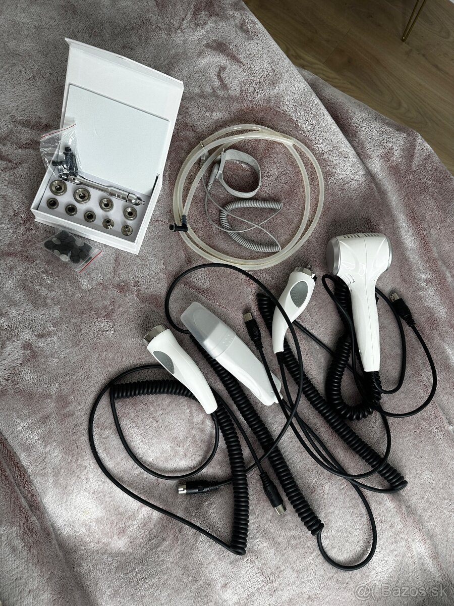 Kozmetický prístroj 4v1 - 4