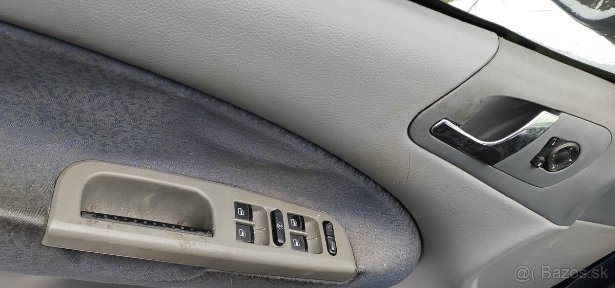 Śkoda Octavia 1 - 4