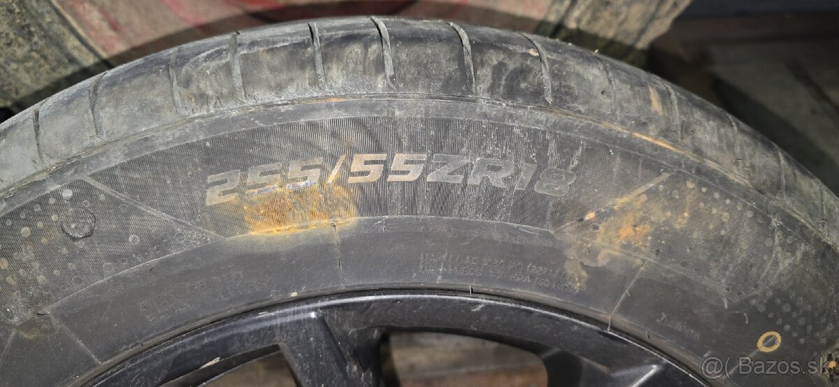 Disky Dezent 5x120 r18 - 4