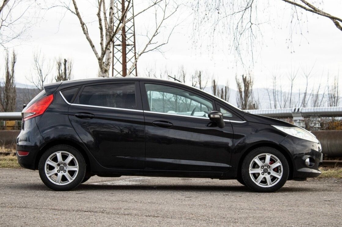 Ford Fiesta 1.6 TDCi 70 kW - 4