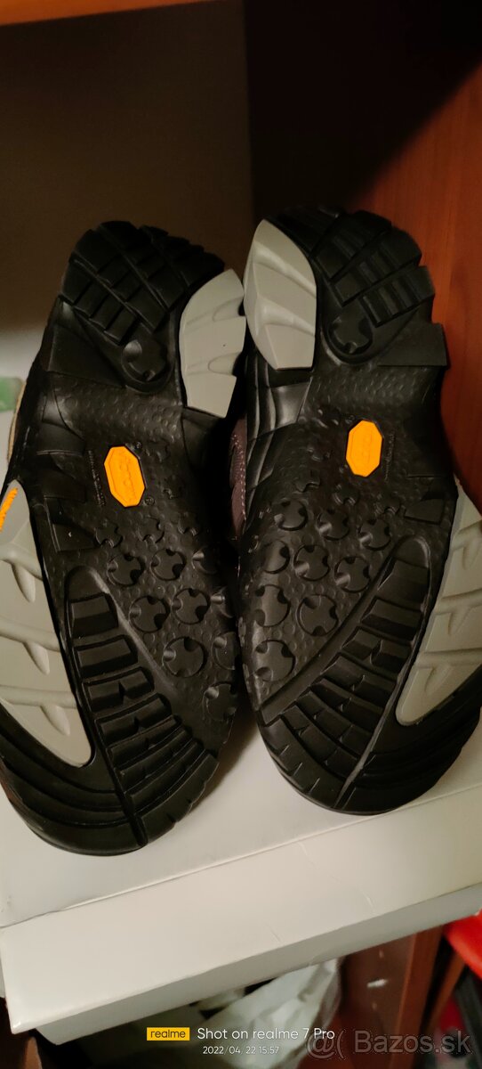 Goratex - 4