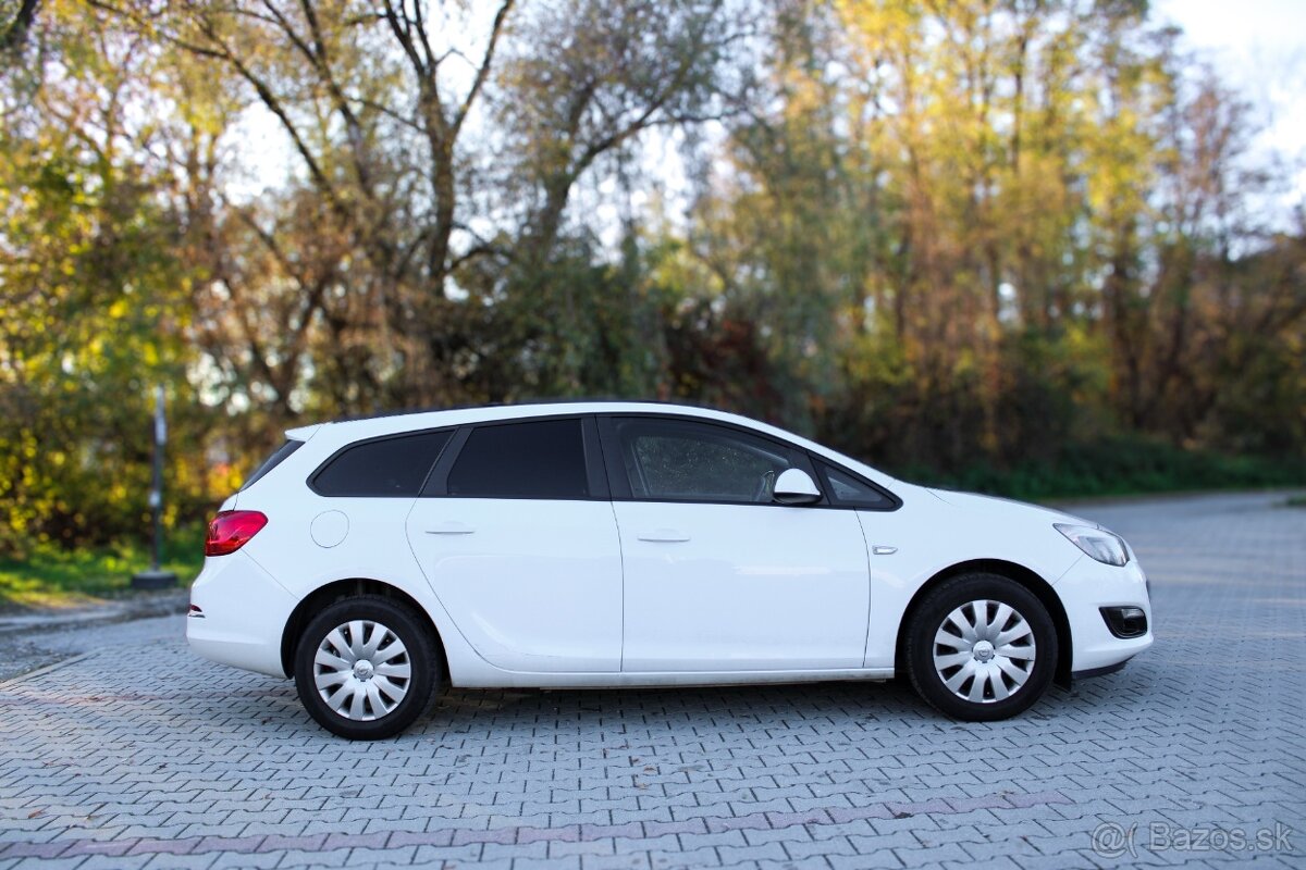 Opel Astra Sport Tourer ST 1.4 Turbo 120k Enjoy - 4