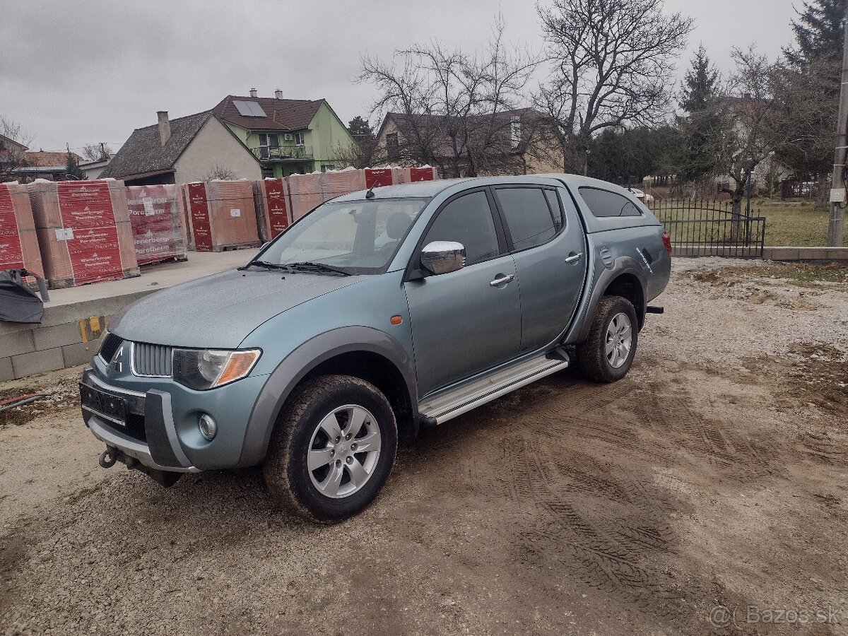 MITSUBISHI L200 2.5 TDI 4X4 MOD ROK 2007 - 4