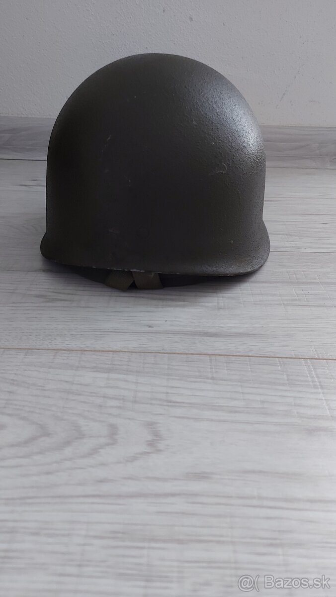 Vojenská prilba - 4