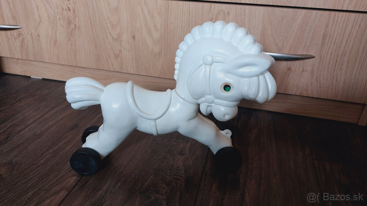 RETRO hračka - kôň na kolieskach - 4