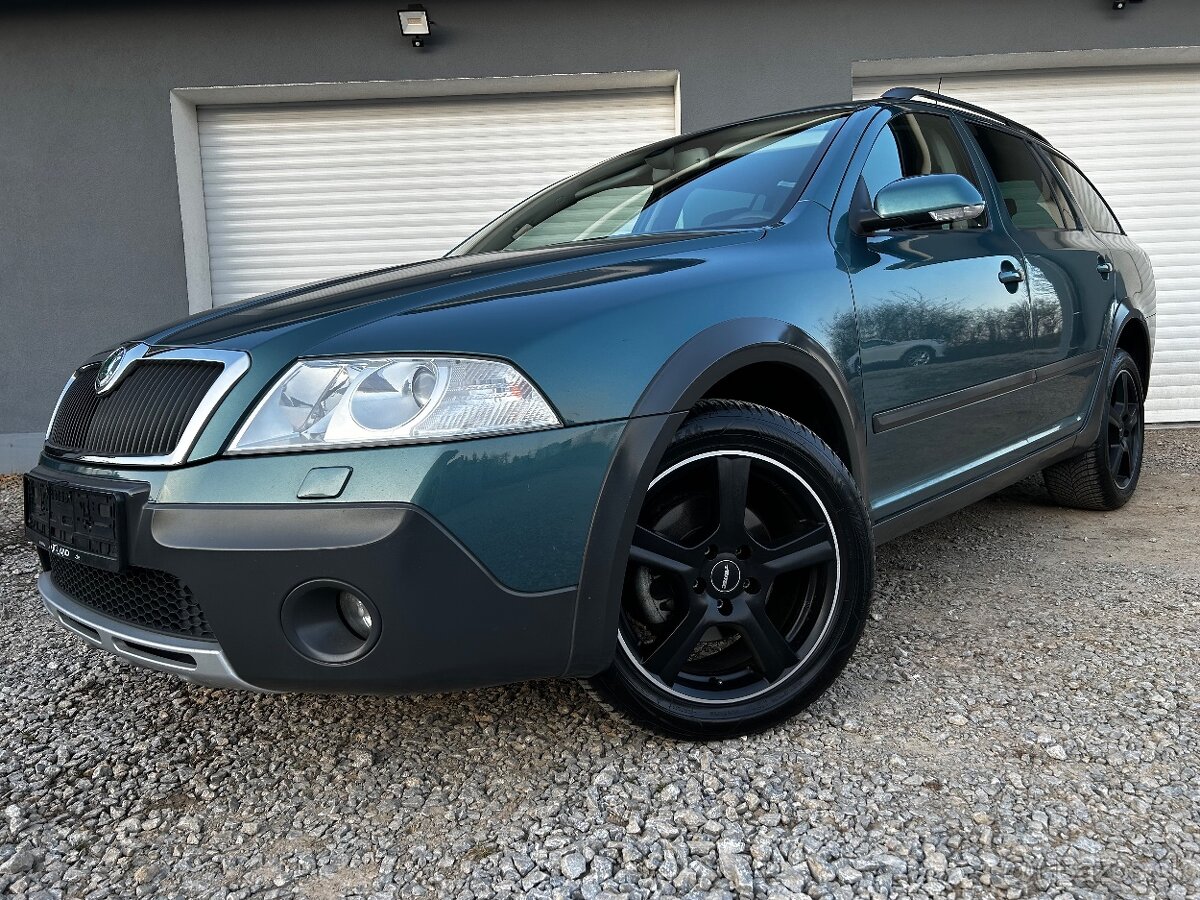 ŠKODA OCTAVIA SCOUT 2,0 TDI 4x4,XENON,ŤAŽNÉ,MODEL 2009 - 4
