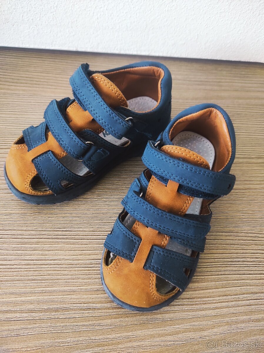 Parádne sandále, veľkosť 24 - 4