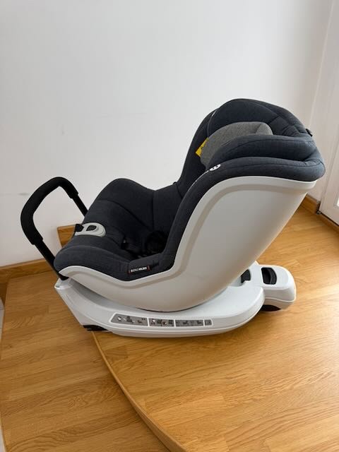 Autosedačka Petite&Mars Reversal II - 4