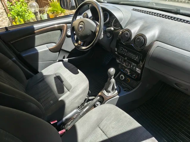 Dacia Duster 1,5 dci 4x4 Laureáte. - 4