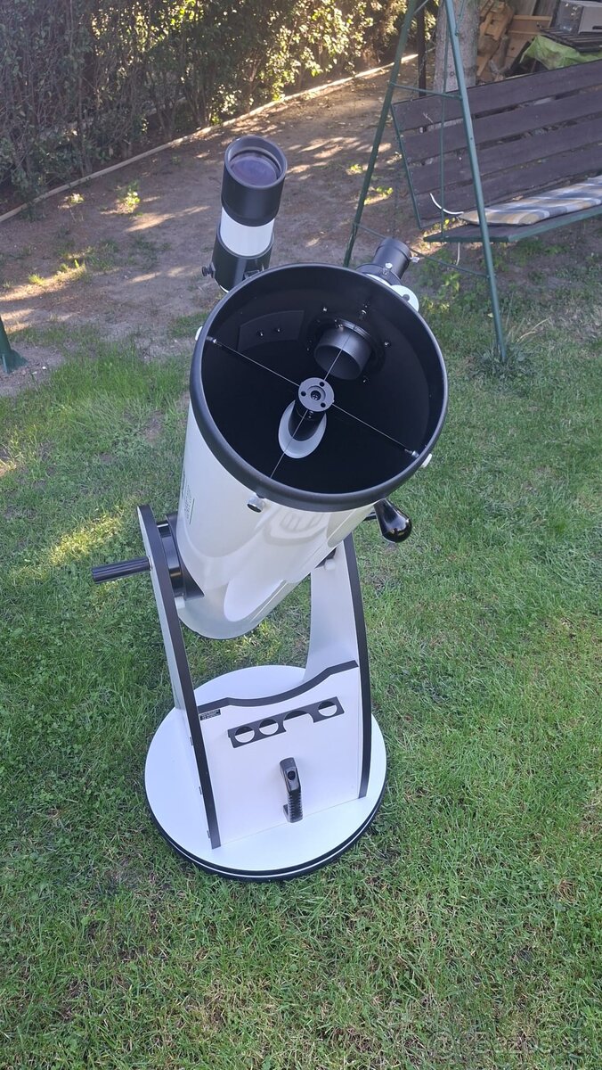 Teleskop Skywatcher - 4