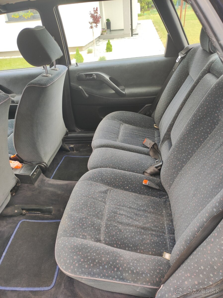 VW Passat B4 GL 1.8 - 4