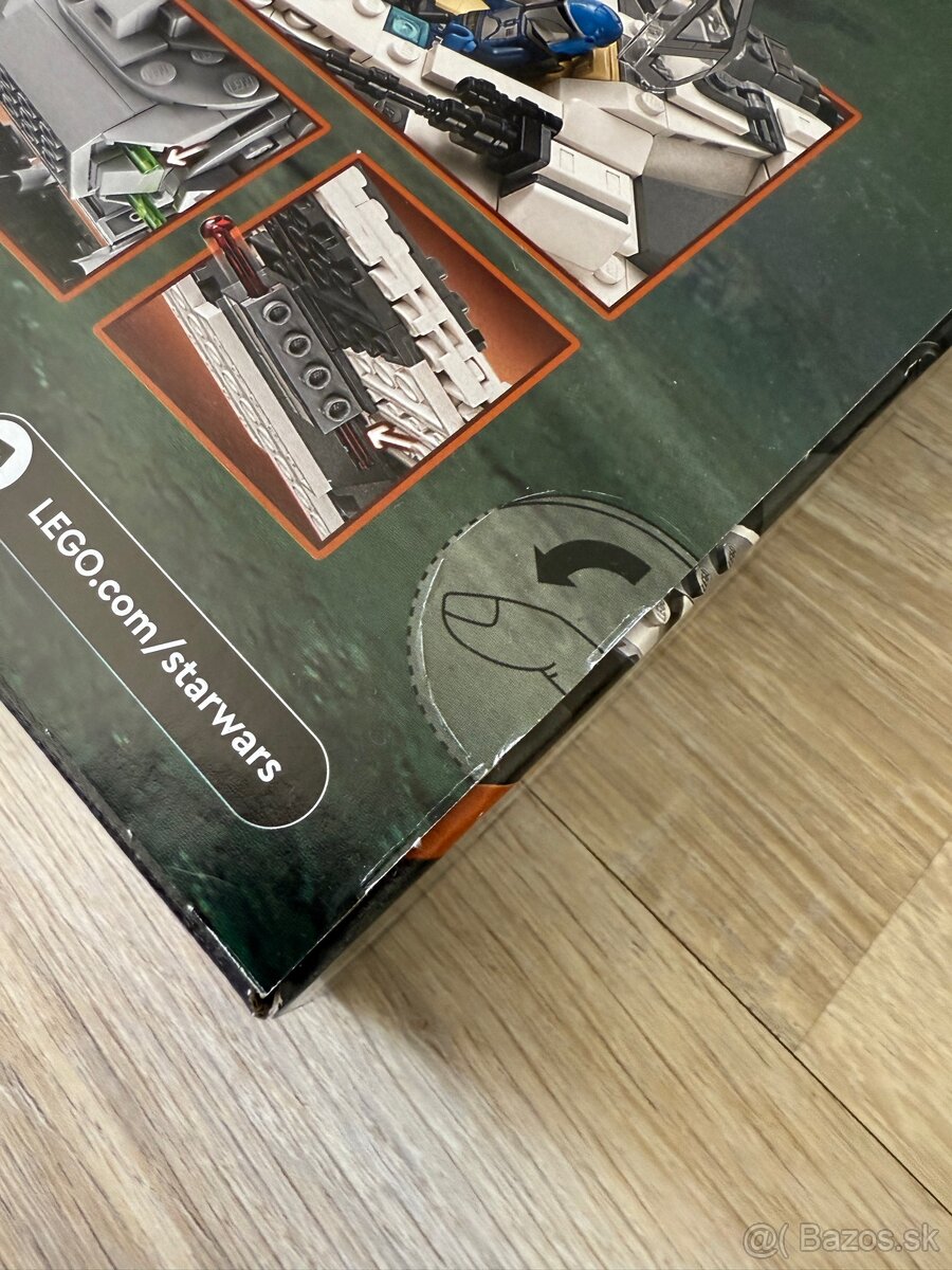 75348 LEGO Star Wars The Mandalorian Fang Fighter vs TIE - 4