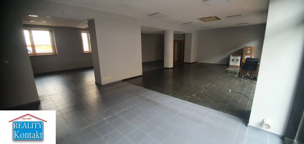 VOĽNÉ obchodné priestory na prenájom - Nové Zámky 119 m2 - 4