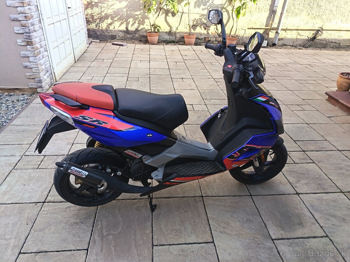 APRILIA SR50 Racing - 4