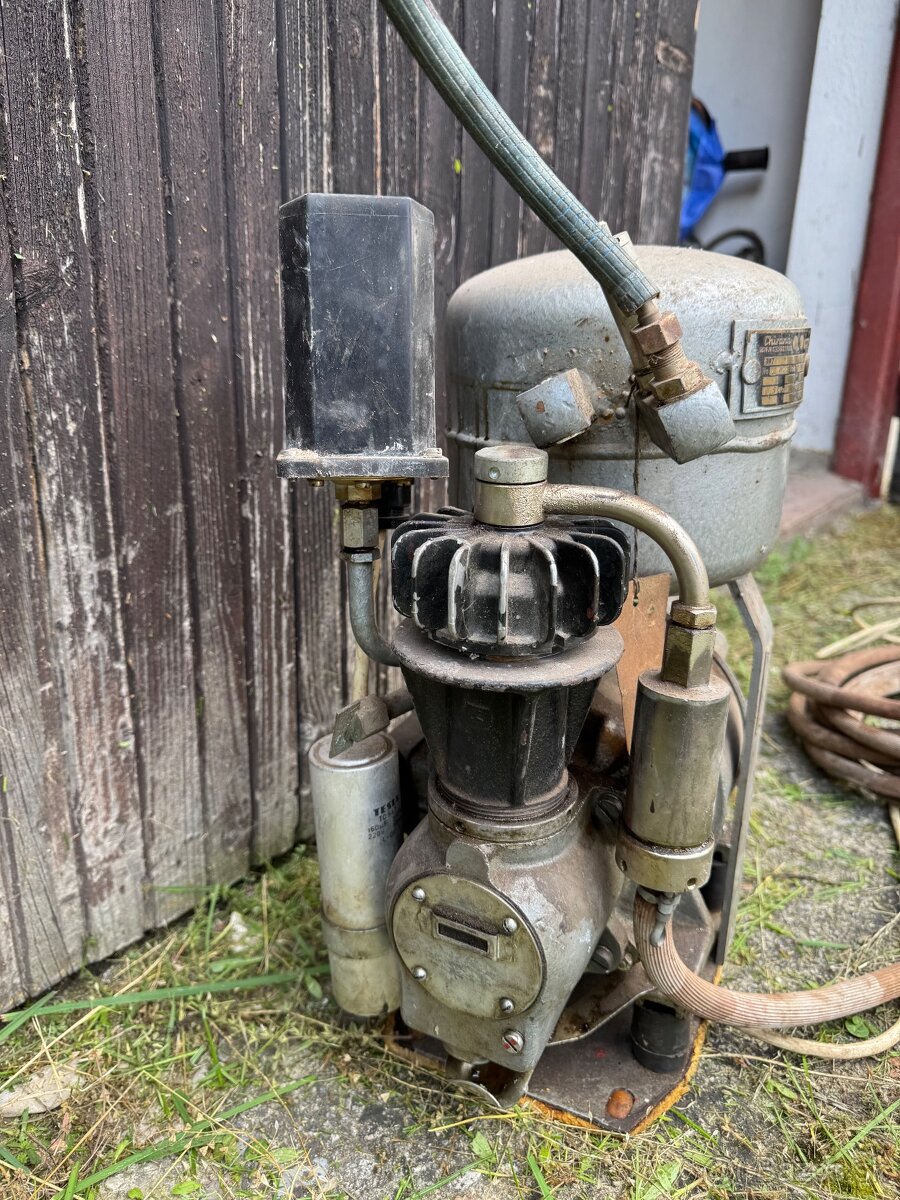 Funkčný kompresor Chirana – Made in Czechoslovakia – 80 € - 4